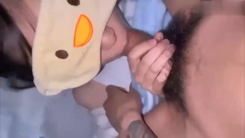 約炮00後牙套妹口活了得，沒想到學妹這麼饑渴，逼都腫了還不滿足